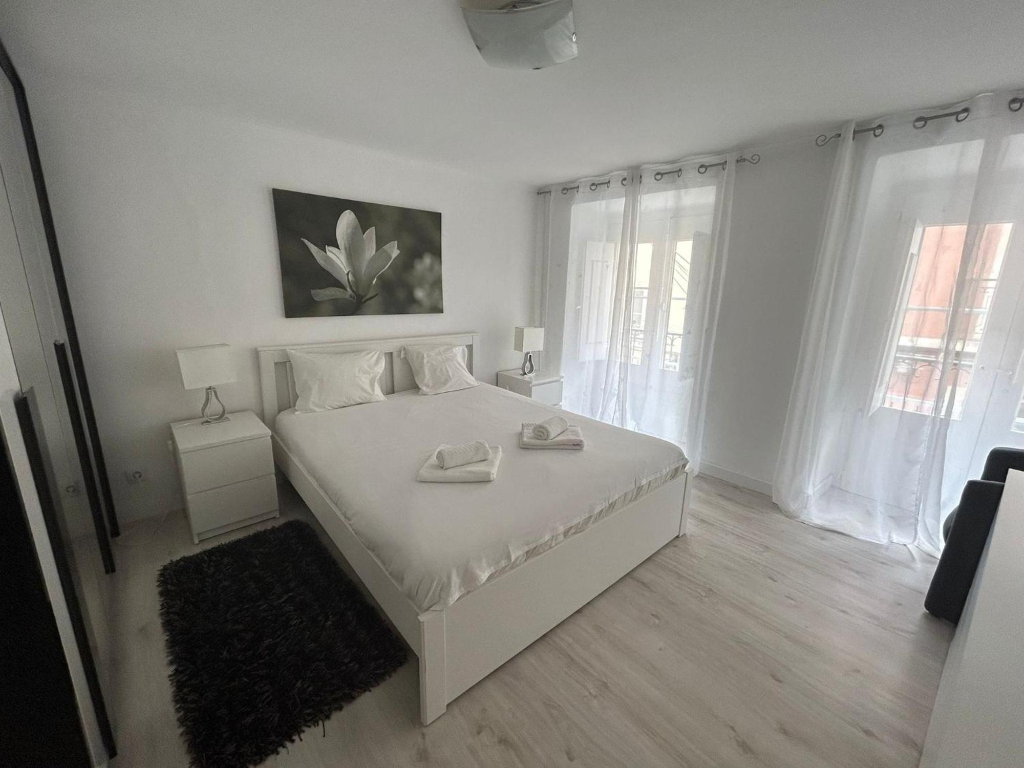 Typical Bica Apartment ลิสบอน ภายนอก รูปภาพ